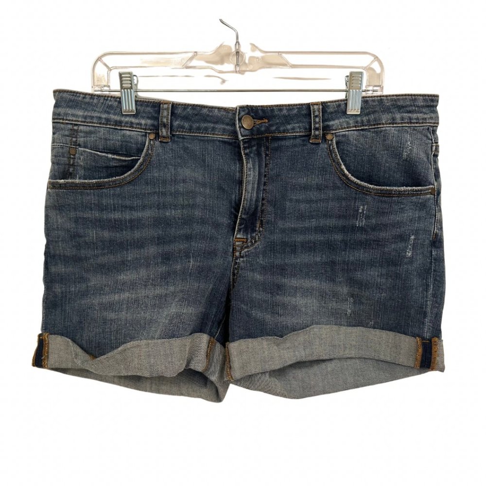 Caslon Boyfriend Denim Shorts with Rolled Cuff and Slight Distressing